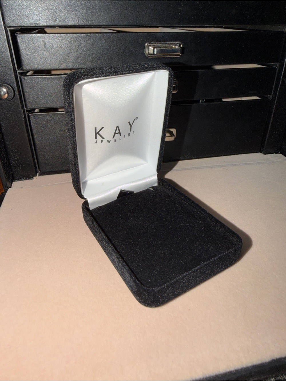 KAY Jewelers Black Velvet Jewelry Box - large enough for a necklace or pendant